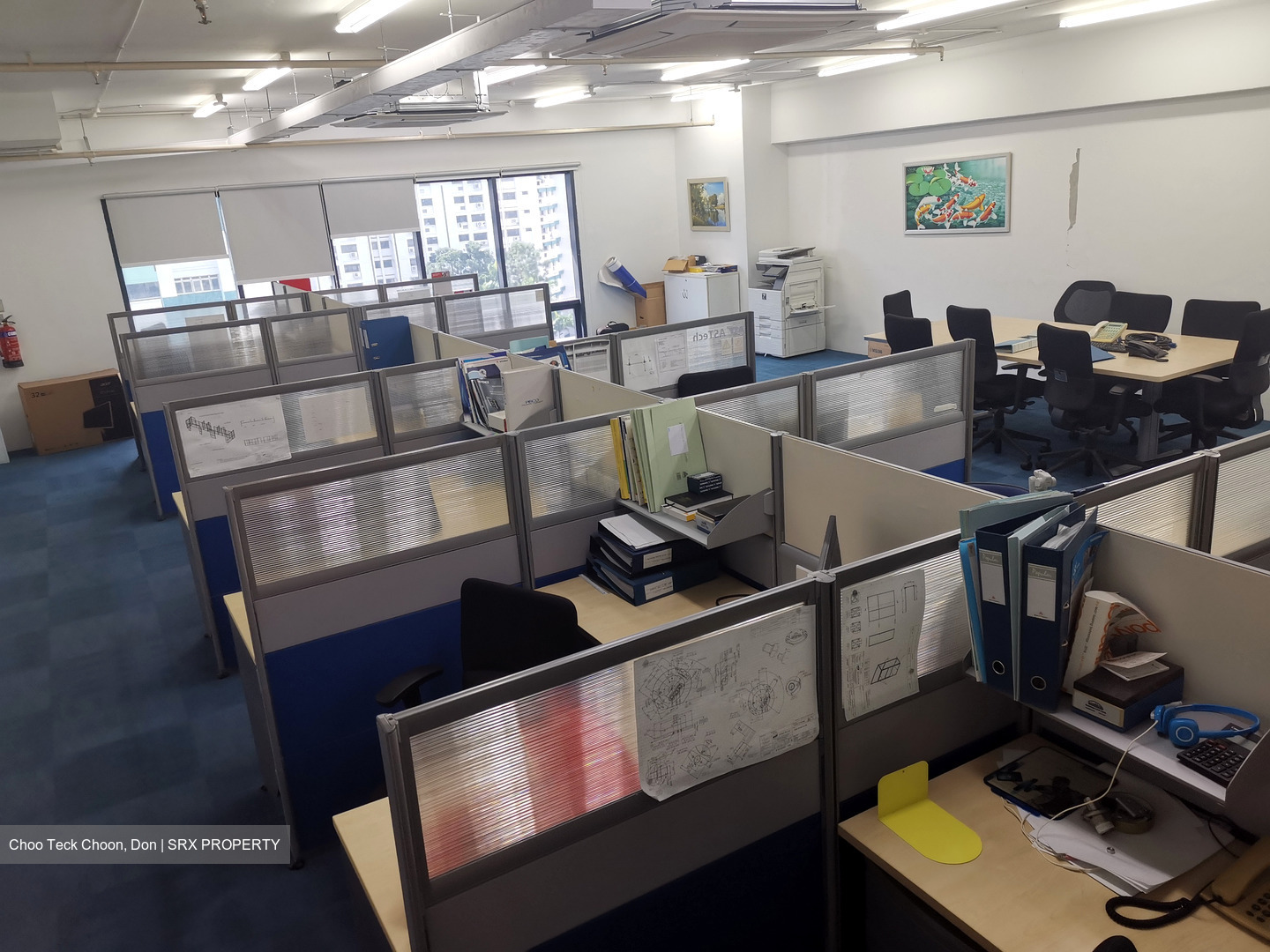 E9 Premium (D27), Office #447510681